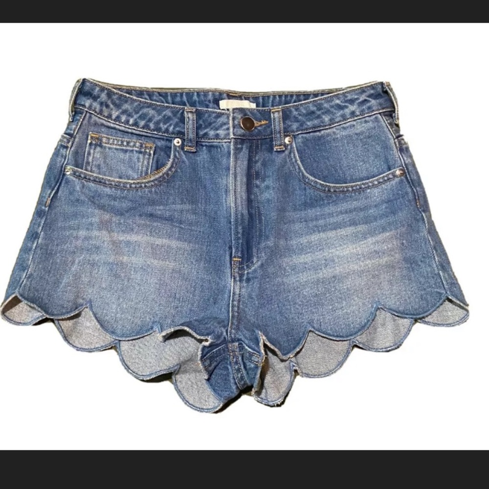 H&M Scalloped Hem High Rise Denim Short Shorts Sz6
